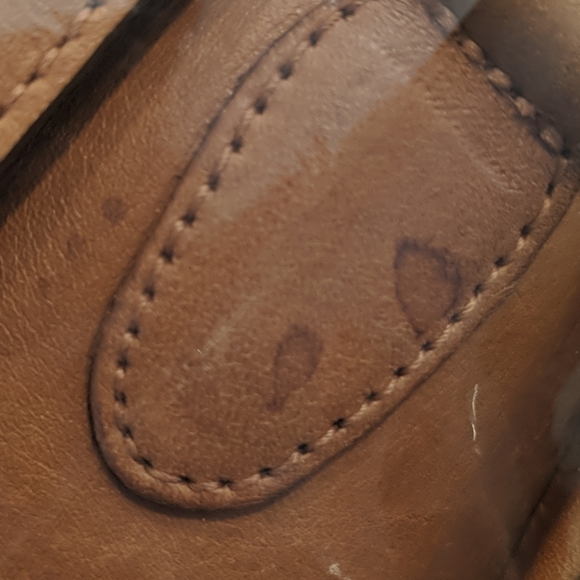 Etienne Aigner Genuine Leather Small Crossbody - Picture 16 of 16